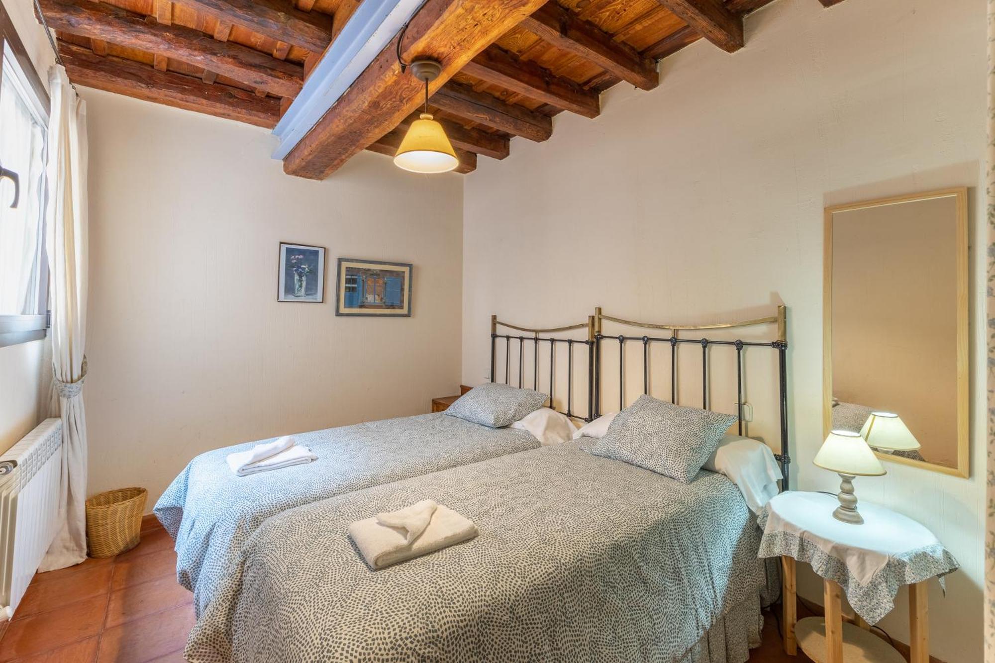 La Casona Y Casitas De Tabladillo Villa Santa Maria la Real de Nieva Bagian luar foto