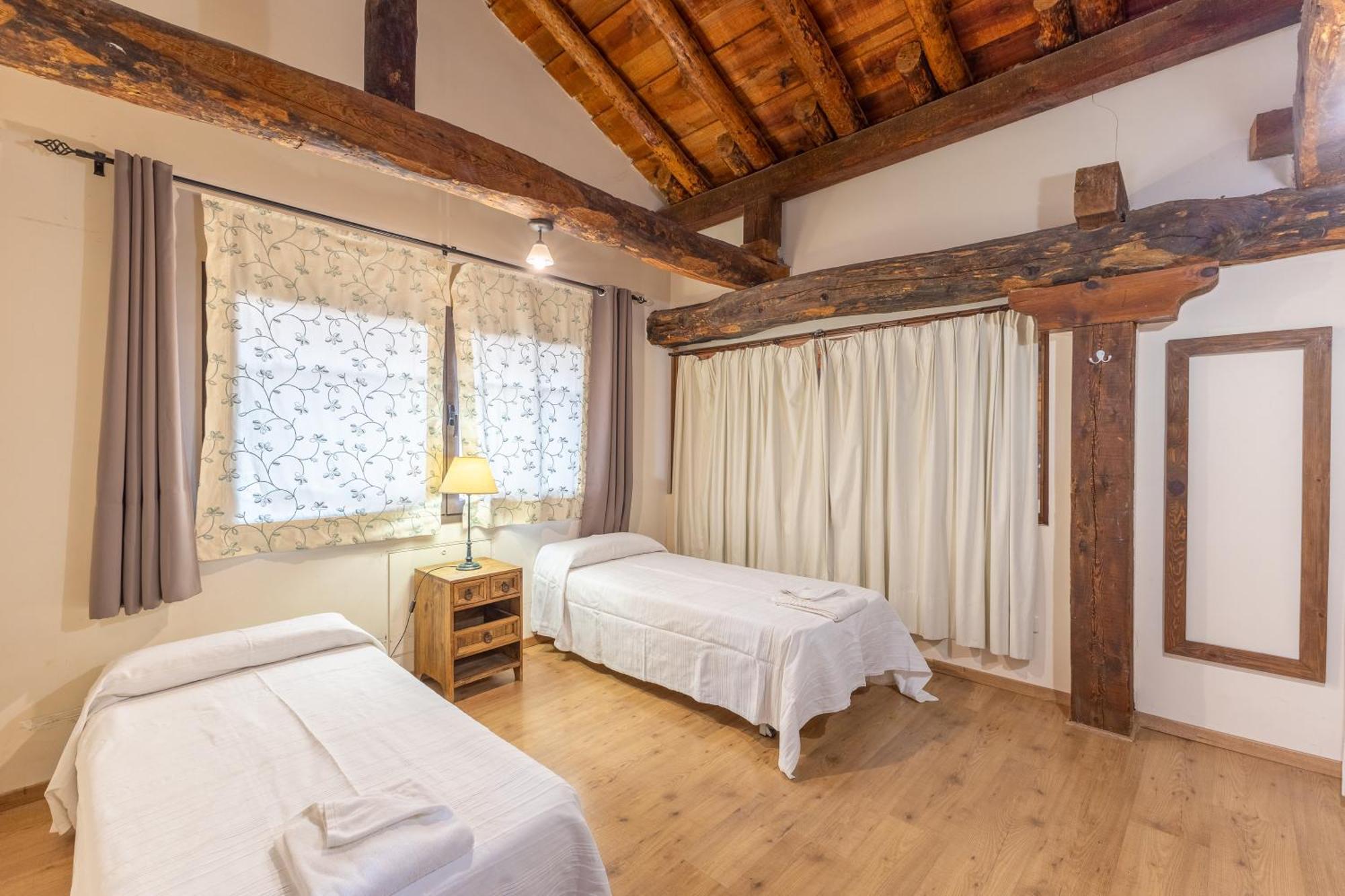 La Casona Y Casitas De Tabladillo Villa Santa Maria la Real de Nieva Bagian luar foto